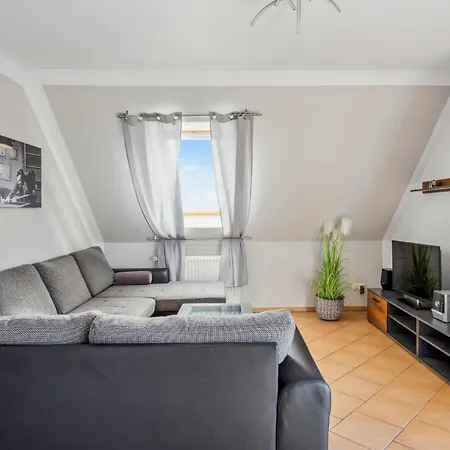 2 Bedroom Beautiful Apartment In Wendisch Evern Apartamento