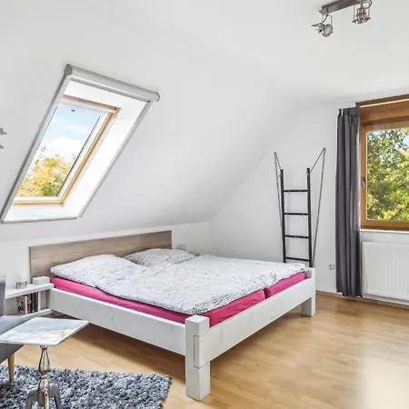 2 Bedroom Beautiful Apartment In Wendisch Evern Apartamento *