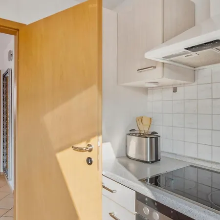 2 Bedroom Beautiful Apartment In Wendisch Evern * Wendisch Evern